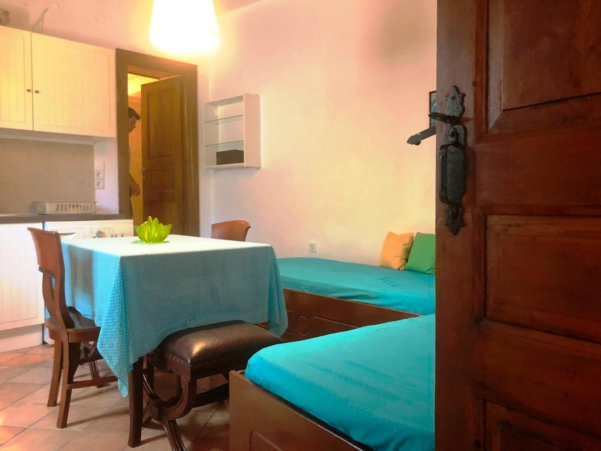 Aparthotel Machi'S House Plaka  Zewnętrze zdjęcie