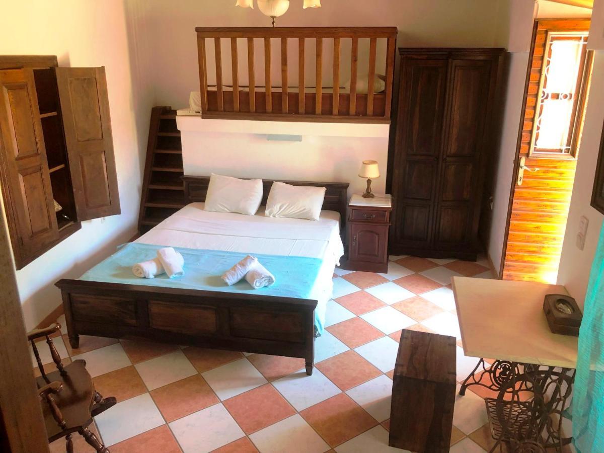 Aparthotel Machi'S House Plaka  Zewnętrze zdjęcie